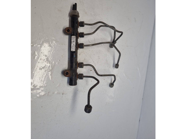 Топливная рампа 9685297580, 28497Z01 Volvo S60