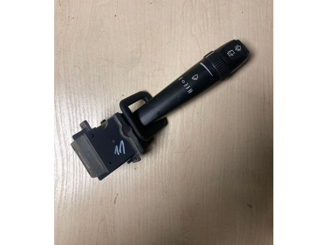 Ручка стеклоочистителей