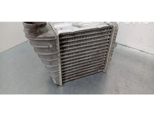 Интеркулер Audi A3 S3 8L