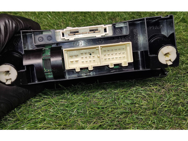 Блок управления климат-контролем 5J0820045D Skoda Fabia Mk2 (5J)