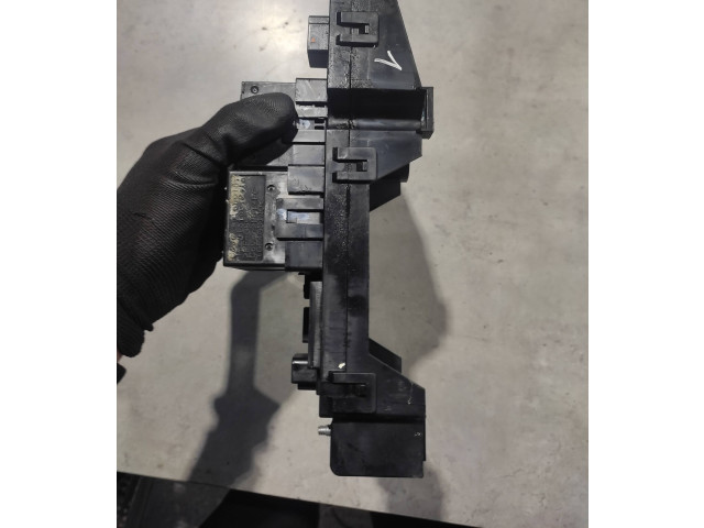   Pojistková skříňka 71405036, G92Z128010   Lexus GS 300 350 430 450H 2007