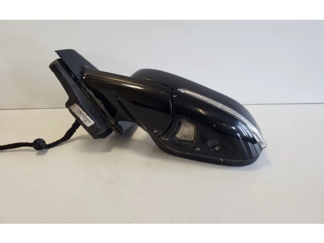 Зеркало электрическое        Volvo V40 Cross country  2013 -  года   