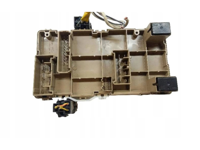 Pojistková skříňka Subaru Outback 2014