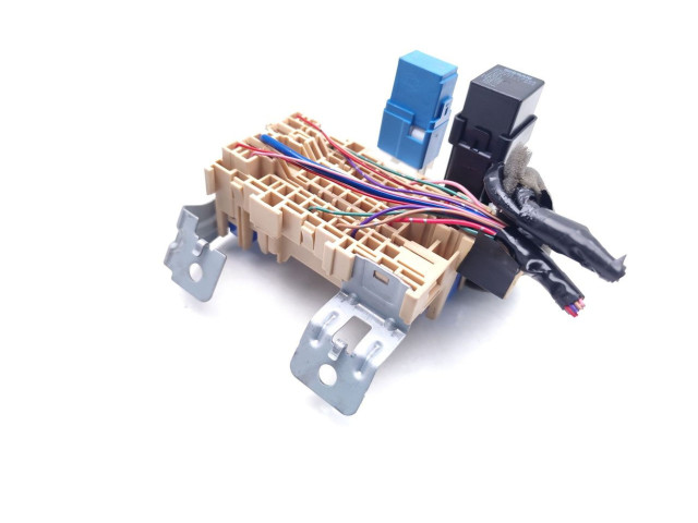 Pojistková skříňka Nissan Pulsar 2015