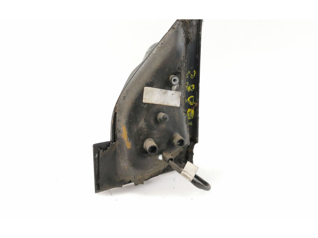 Zpětné zrcátko Nissan Serena 2000