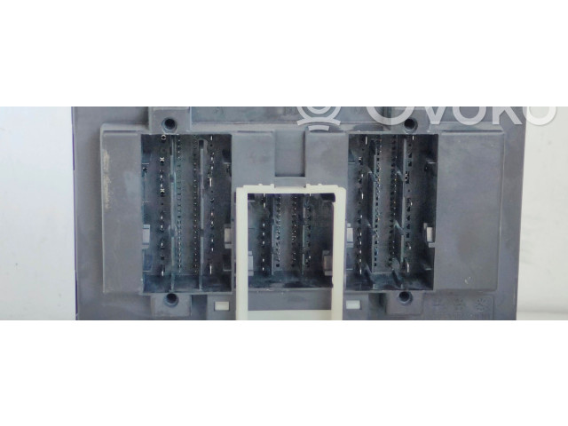 Блок предохранителей 5Q0937084S   Skoda Octavia Mk3 (5E)    