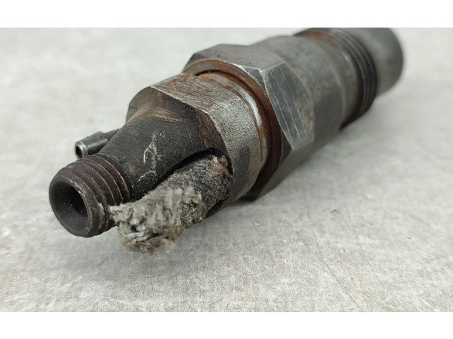 Форсунка KCA30SD27    Mercedes-Benz W123   