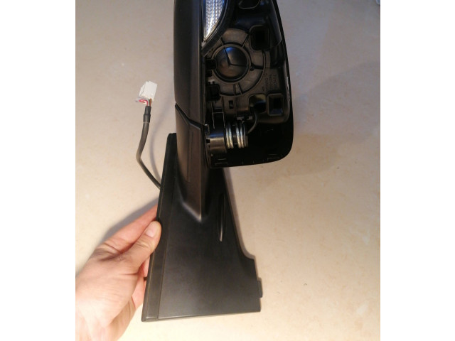 Zpětné zrcátko Toyota Yaris 2020 E8025614