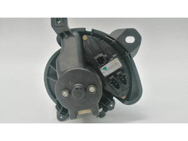 Вентилятор печки 77364951, 5D3330100 Fiat Punto Evo