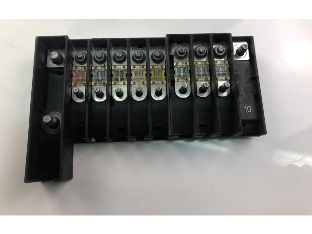 Pojistková skříňka 7E6970187BB Volkswagen Transporter - Caravelle T5 2011