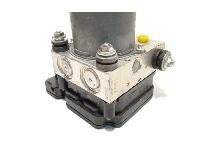 Блок АБС 6C0614517N, 6R0907379BA Skoda Fabia Mk3 (NJ) 2015 - 2021 года