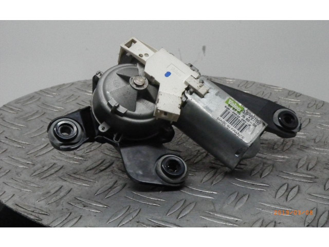 Моторчик заднего дворника 9683557580    Citroen C2