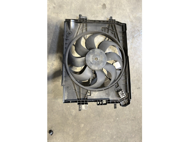Вентилятор радиатора Dacia Sandero