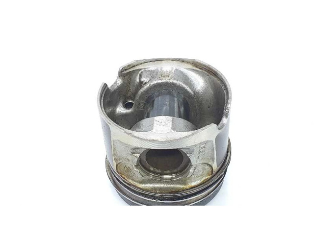 Píst 11257812549, 2222DL BMW 7 G11 G12 pro naftový motor 2.0