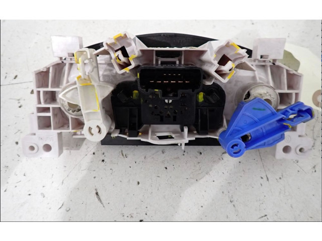 Блок управления климат-контролем 6001551698 Dacia Duster