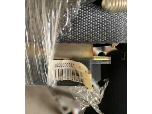 Подушка безопасности водителя 8200309237 Renault Scenic RX