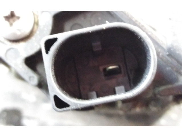 Генератор A0009063322, P3-B6-10-3   Mercedes-Benz A W176      