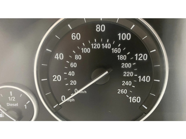 Přístrojová deska BMW X5 F15 2015 9383489