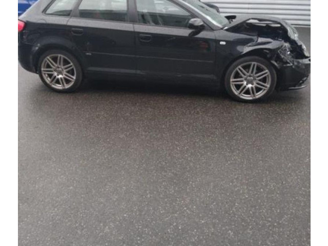 Руль Audi A3 S3 A3 Sportback 8P 2005 - 2013 года