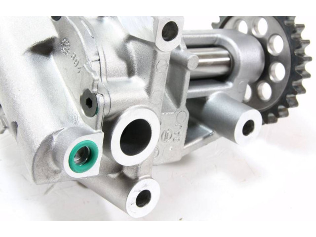 Масляный насос   07K115105Q  Volkswagen Jetta VI 