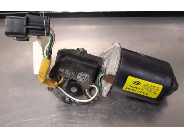 Моторчик дворников 981101C100    Hyundai Getz