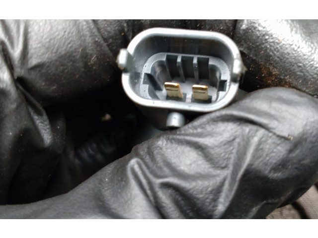 Форсунка 30750283, 0445110251    Volvo XC90  D5244T18 