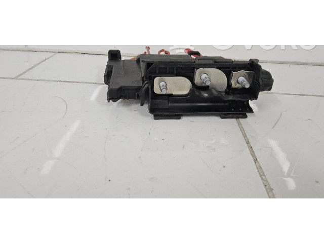 Блок предохранителей 30659092, K067R Volvo S60