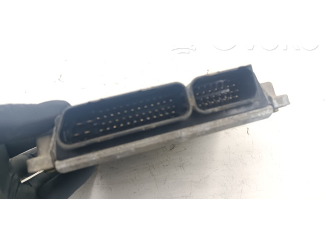 Блок управления двигателя 032906014E, 6160026010   Skoda Octavia Mk1 (1U)