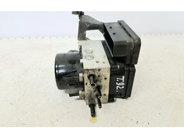 Блок АБС 30681619, P30681619   Volvo  V70  2008 - 2013 года