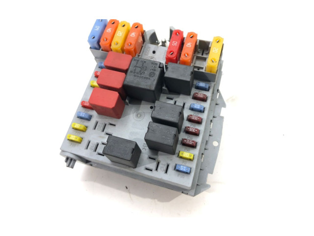 Ящик предохранителей (комплект) 50510969   Alfa Romeo 159