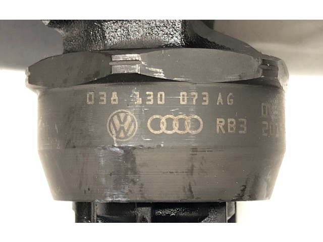 Комплект форсунок 038130073AG Audi A3 S3 8P
