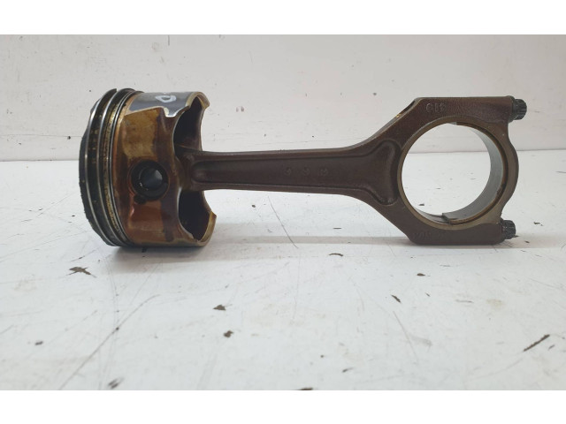 Шатун N46B18A 11247589535 BMW 3 E46