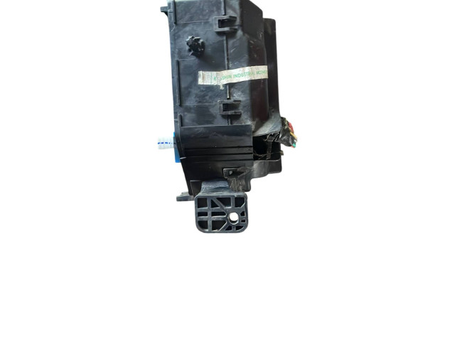 Блок предохранителей 080922 KIA Ceed