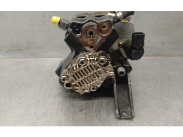 Vstřikovací čerpadlo 057130755G Audi A8 S8 D3 4E ASE