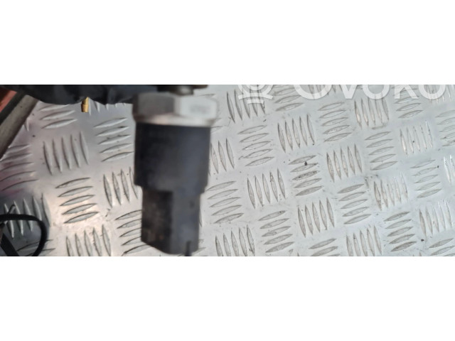 Топливная рампа Jeep Cherokee III KJ