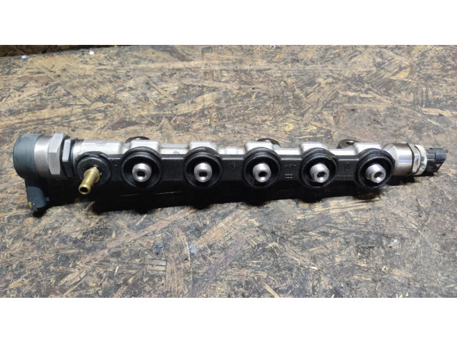 Магистральная трубка топлива