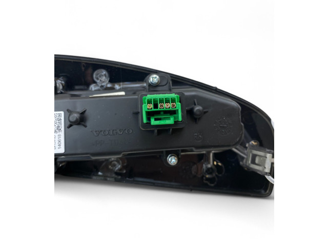 Дисплей 39828071 Volvo XC90