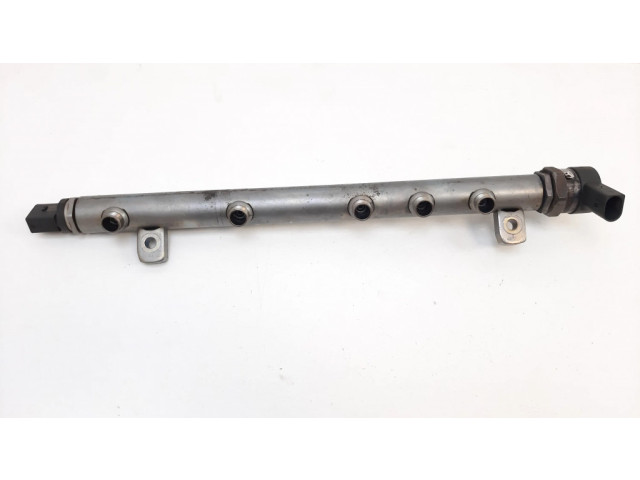 Vstřikovací lišta 1026000340, A6110780449 Mercedes-Benz B W245 pro naftový motor 2.0