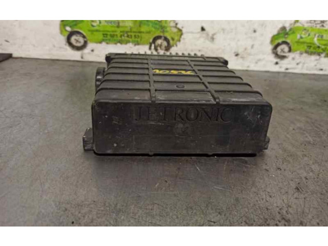 Řídící jednotka 0055457132, 0280800210 Mercedes-Benz E W124 1986