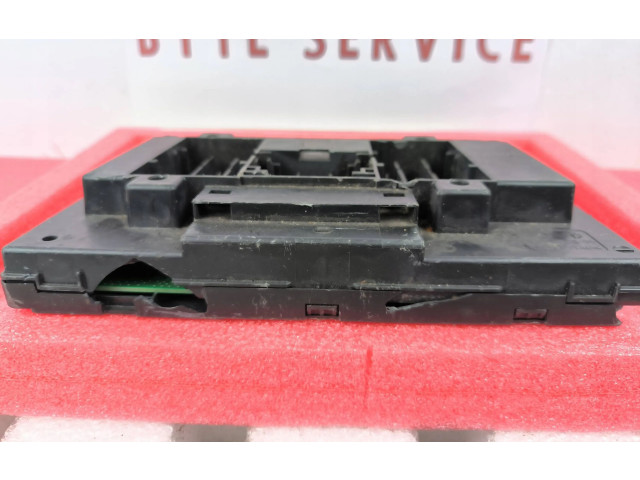 Блок комфорта 5Q0937084CF   Skoda Superb B6 (3T)   