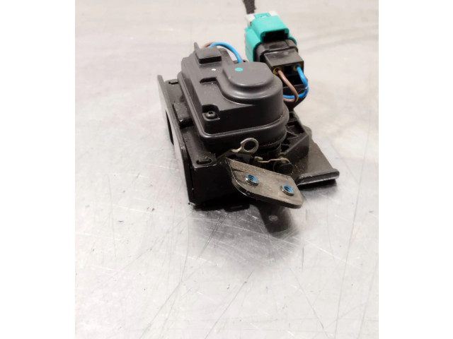 Zámek zadních dveří 13502697 Opel Antara 2008