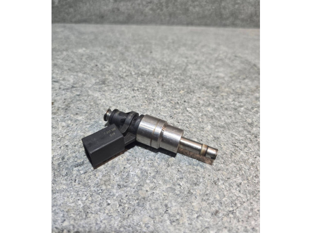 Форсунка 06D133036D    Volkswagen PASSAT B6  BWA 