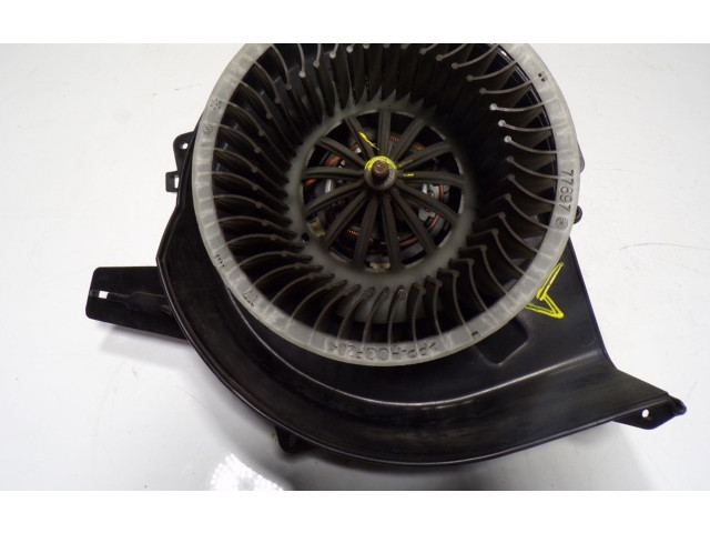 Вентилятор печки    6R1819015A, 6R1819015A   Skoda Rapid (NH)
