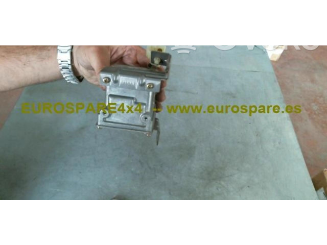 Блок предохранителей MB863942 Mitsubishi Montero