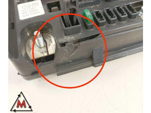 Ящик предохранителей (комплект) Y250, P03 SsangYong Rexton