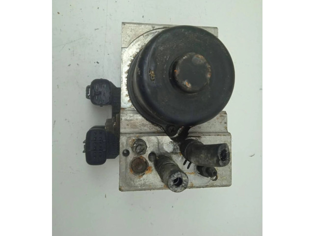 Блок АБС 1332005040 Lexus IS 200-300 1999 - 2005 года
