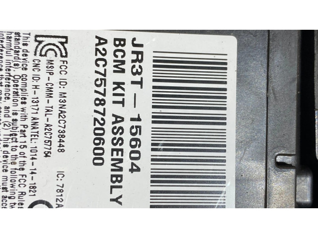 Pojistková skříňka JR3T15604 Ford Mustang VI 2016