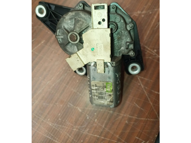 Моторчик заднего дворника 770311590    Renault Trafic II (X83)