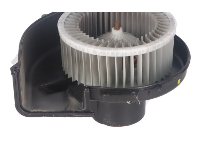 Вентилятор печки    6R1819015A   Skoda Rapid (NH)