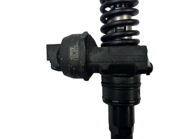 Форсунка 0414720037, H74688R Audi A3 S3 8L